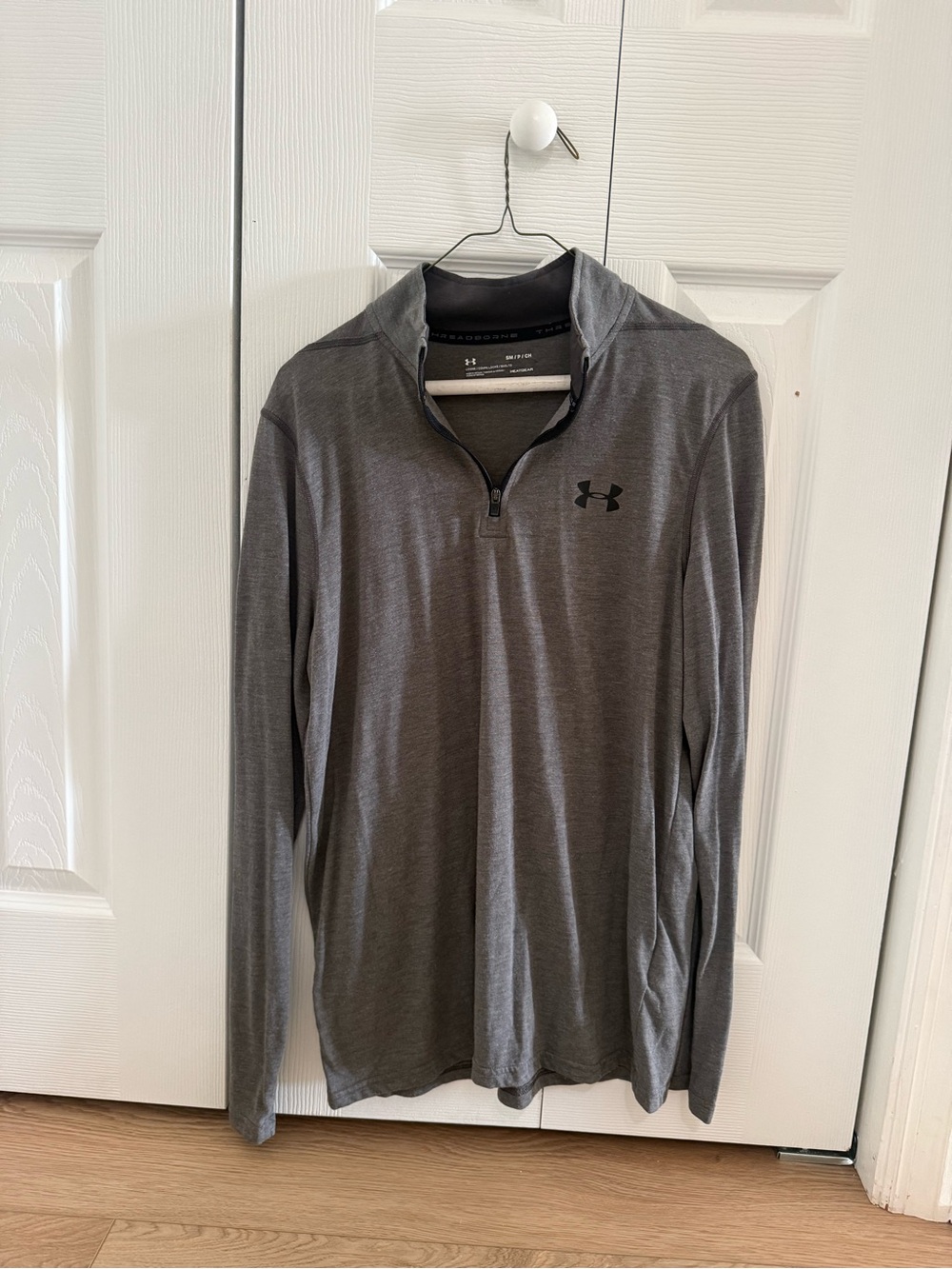 Under Armour Gray Long-Sleeve 1/4 Zip Athletic Top